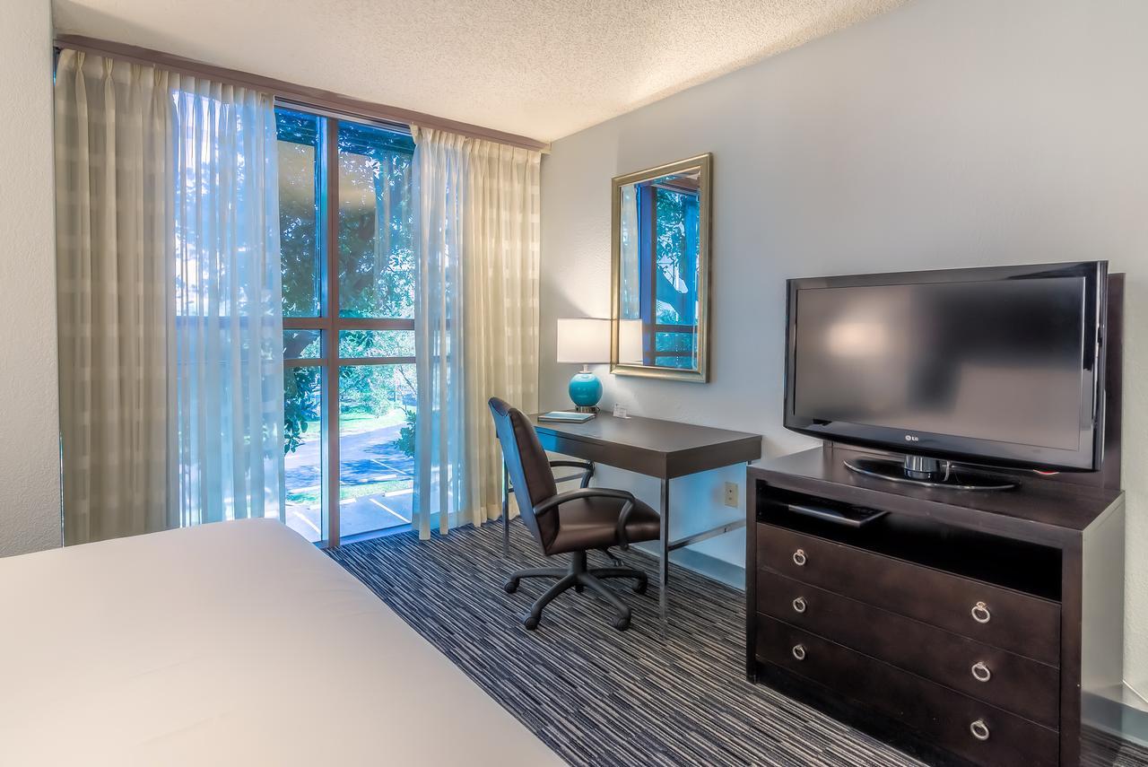 Sawgrass Grand Hotel And Suites Sports Complex Sunrise Exterior foto